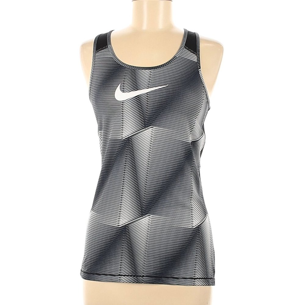 Nike Run Division Women's Engineered Running Tank